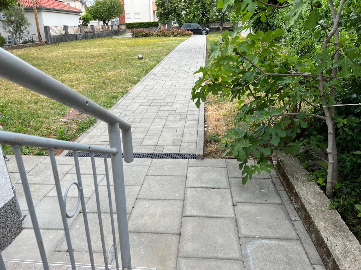 Doneto, Apartment In Private House Rijeka Exterior foto